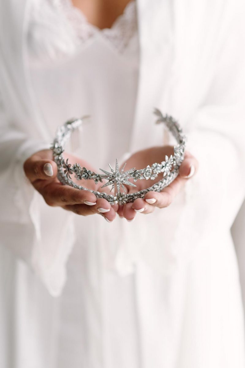 Tiara Rosa 1 Tiara de novia de orfebreria con cristal de swarosvki