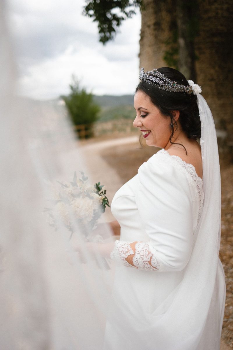 Tiara Nuria 3 Tiara Nuria